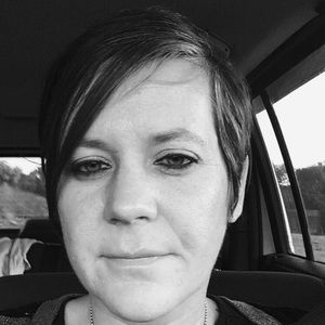 Meet your Posher, Jeni